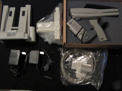 New symbol wireless barcode scanner w/ accessories 