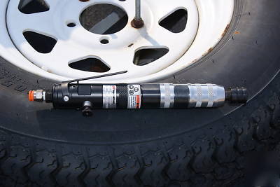 Ingersollrand pneumatic inline screwdriver lightly used