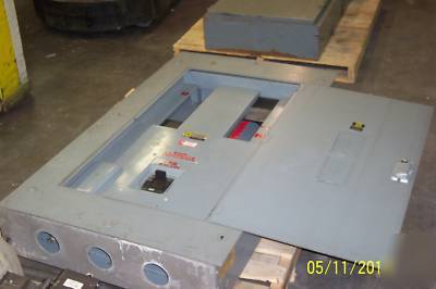 Square d i line 600 amp breaker panel board series 2