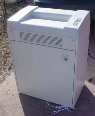 Ro dahle large department shredder model 20800 ec