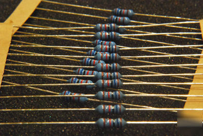1K8 metal film resistors 1.8 kohm 0.25W 1% 100PCS.