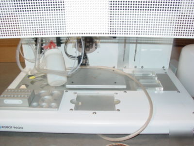 Qiagen biorobot 9600 automated laboratory workstation