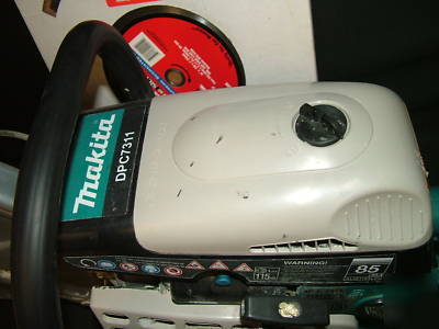 Makita dpc 7311 hd concrete cutoff saw with extra blade