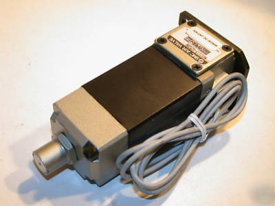 New 3 smc 3 port solenoid valves NVS3115-0252D8