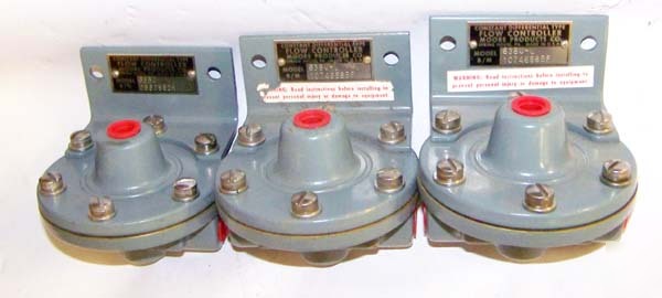 New 3 moore flow controller-constant differential type