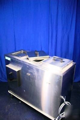 Dietary systems heated plate cabinet