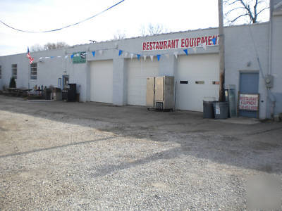 *****beverage air 3 door cooler... 